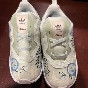 Adidas Disney